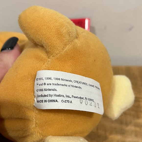 Pokémon hasboro VTG 1999 psyduck mini plush toy NWT - Picture 4 of 5